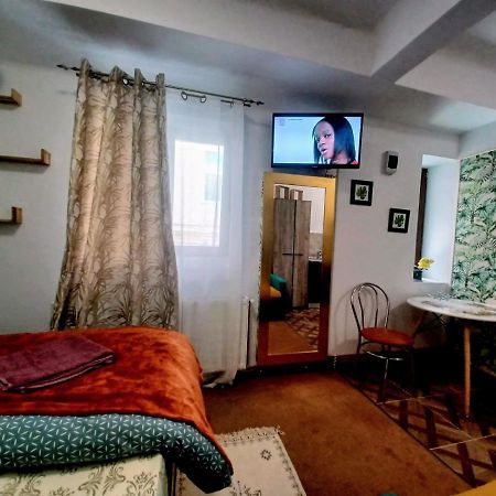 Studios Republicii Брашов Экстерьер фото
