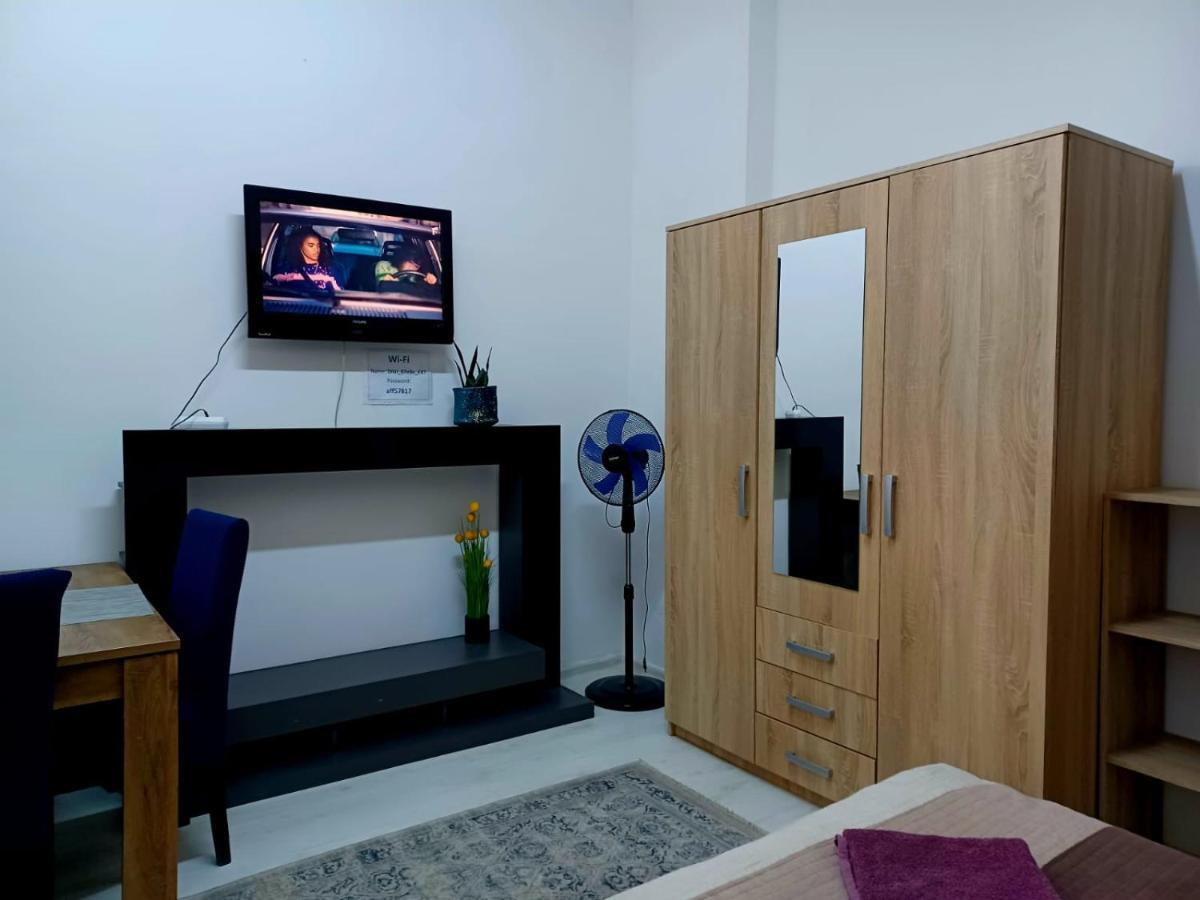 Studios Republicii Брашов Экстерьер фото